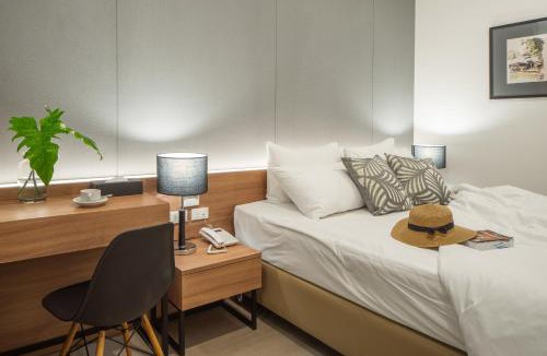 Chang Khlan Hotel | Nap in Chiangmai