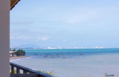 Ban Chang Hotel | The Lord Nelson Hotel