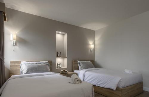 Bang Na Hotel | Carnation Residence