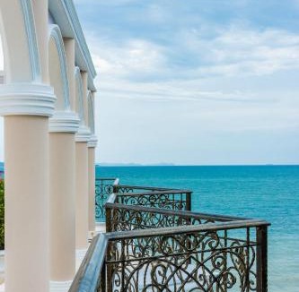 North Pattaya Hotel | LK Emerald Beach - SHA Extra Plus