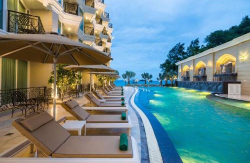 North Pattaya Hotel | LK Emerald Beach - SHA Extra Plus