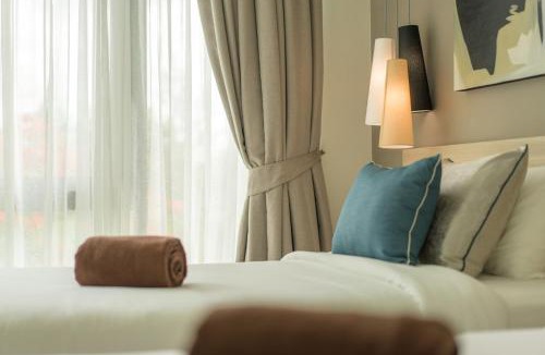 Bang Tao Apartment | Oceanstone by RESAVA