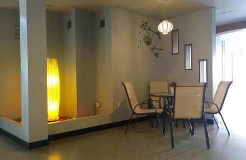 Talat Nuea House | Summer Hotel