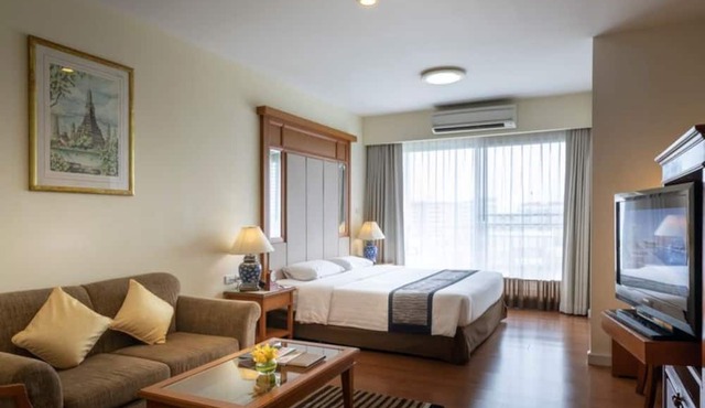 Kameo Grand Rayong Hotel & Serviced Apartments