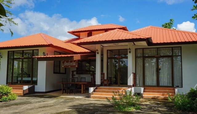 Nan Aob Khao Resort in Nan