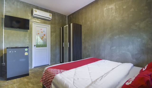 OYO 808 Kawin Home in Bangkok