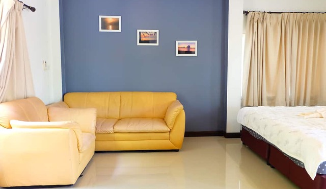 Tharadol Beach Resort in Tha Sala