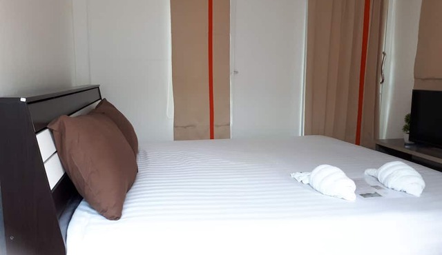 Ban Lek Resort in Prachuap Khiri Khan