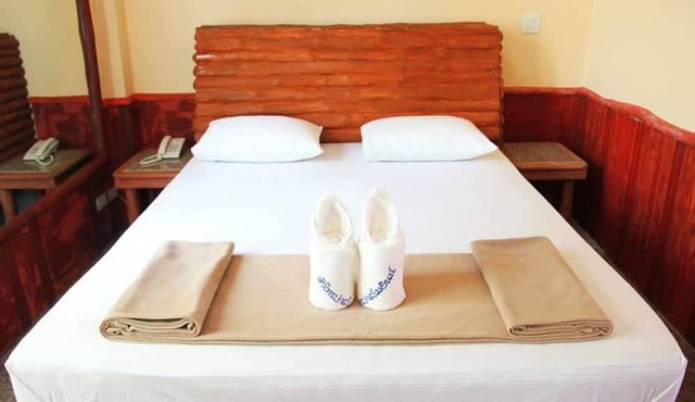 Huasai Palm Inn in Hua Sai