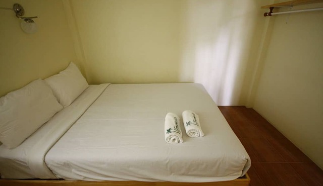 Baan Chomlay Resort in Khanom
