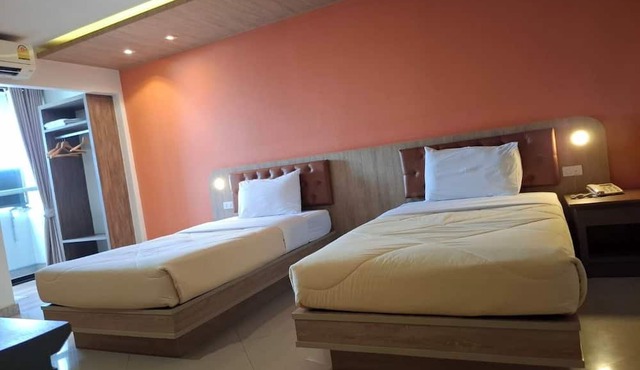 Lopburi Residence Hotel in Lop Buri