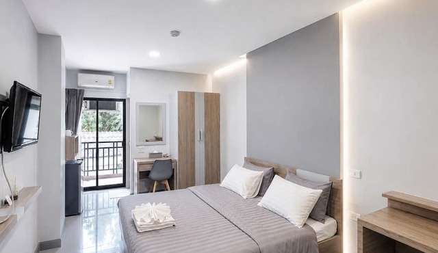 BeWish Residence Bangphlat in Bangkok