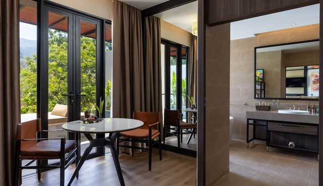 Kachong Hills Tented Resort Trang in Na Yong