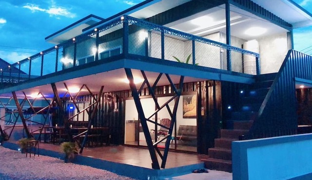 iFantasy Motel in San Kamphaeng