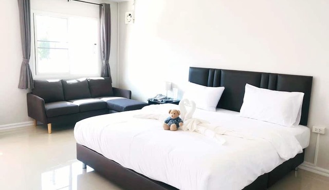 Muang Loei Airport Hotel in Mueang Loei