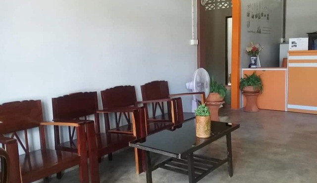 Sawang Guesthouse in Sawang Arom