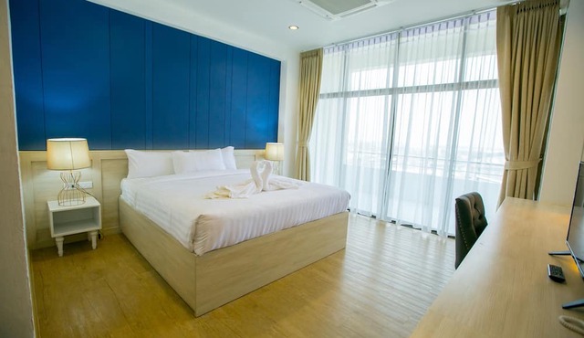 Phrae Nakara Hotel in Phrae