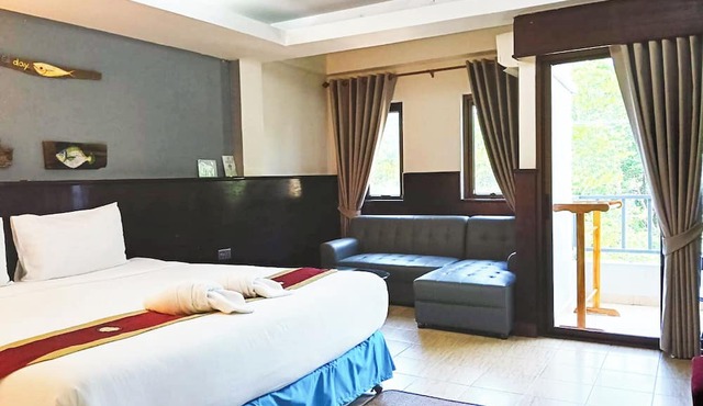 The Pier Lanta Eco Friendly Hotel in Saladan