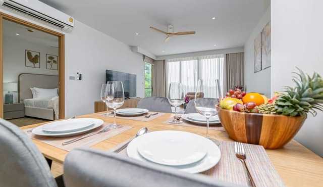 Seaside 1BR 200 m to BangTao beach