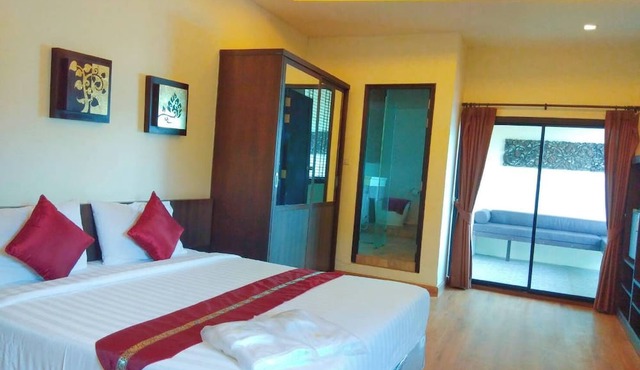 Monsane River Kwai Resort in Kanchanaburi