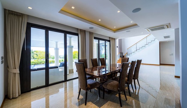Luxury Mansion On Golf Course - BMG5 in Hua Hin