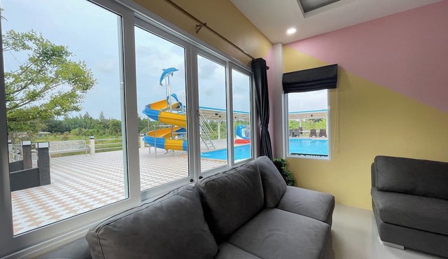 Nueng Pool Villa in Klaeng