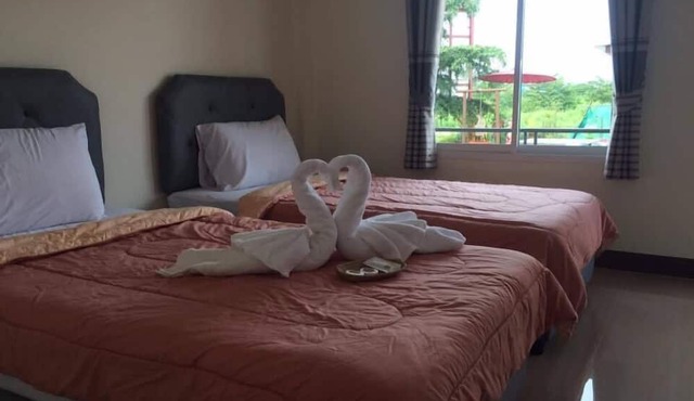 ThanaVill Resort in Mae Sot