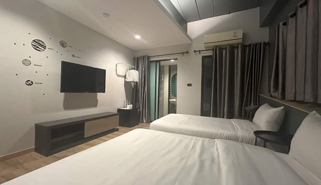 Bedroom at Suvarnabhumi Airport in Bang Sao Thong