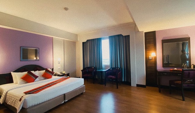 Charoenthani Khonkaen Hotel in Khon Kaen