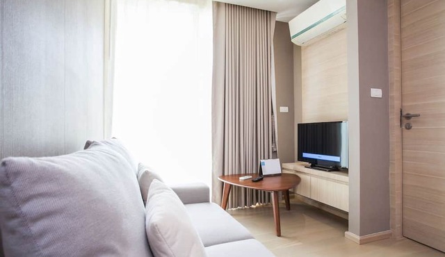 Cozy&Luxury condo. #5(BTS&MRT Silom) in Bangkok