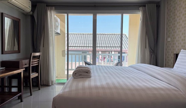 sea residence huahin 45