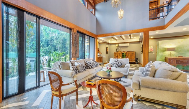 Lhong Chiang Dao glamping in Maema