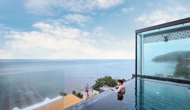 MADUSEA GRAND VILLA in Koh Lan