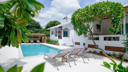 Alma koh villas pool in Amphoe Koh Samui