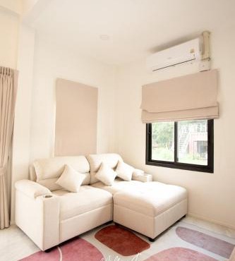 Riverside Pool Villa Retreat - 5BR in Bang Kruai