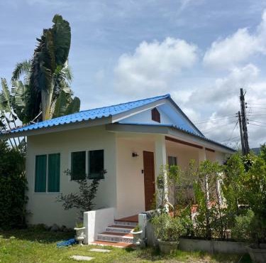 Relaxing home with private pool in Khokkloi in Ban Nai