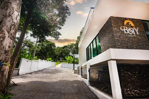 Boty Pool Villa โบตี้ พูลวิลล่า เกาะช้าง in Ban Map Khangkhao