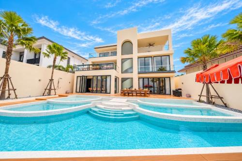 Lake House Pool Villa KTV&BBQ Peaceful Retreat in Pattaya