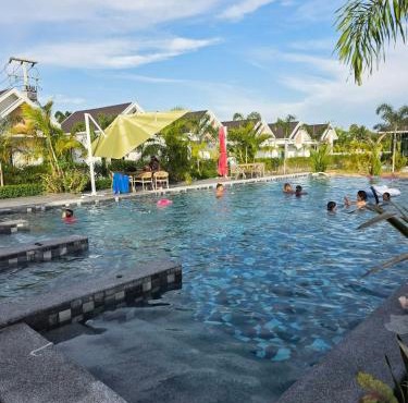 TK Resort in Sirindhorn