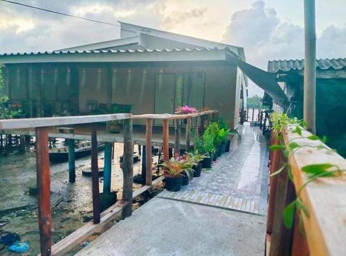 บ้านริมเล โฮมสเตย์ป้าตา Grandma Ta's Seaside Homestay in Ban Thong Tanot (1)