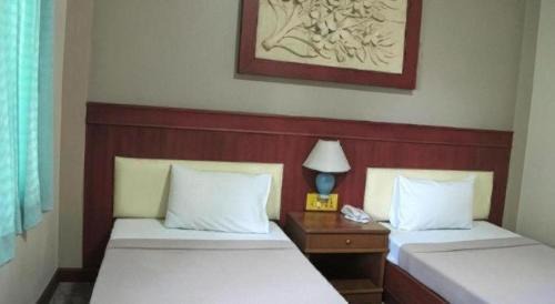 Picnic Sriracha Hotel in Ban Fang Daeng
