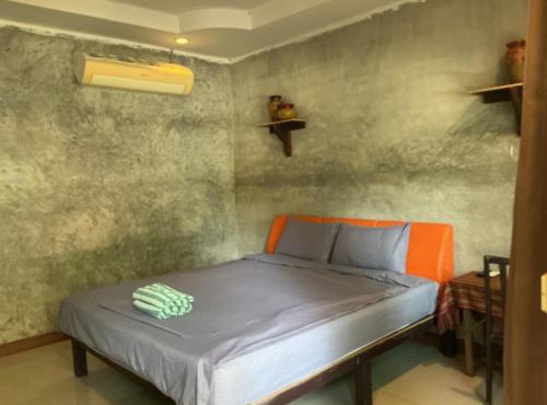 Tree and coffee resort V12 in Prakhon Chai