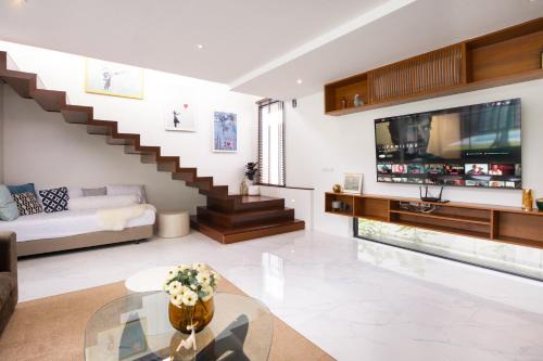 The Now Villa - Private Modern Pool Villa in Chiang Mai