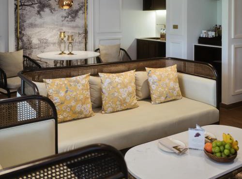 CHINO@NIMMAN Luxury Boutique Hotel