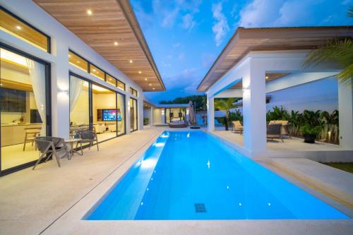 Mouana Breeze Mai Khao VIP 4-bedroom Pool Villa 9911 in Phuket