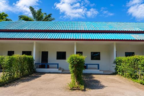 169 Home Resort in Ban Huai Khram