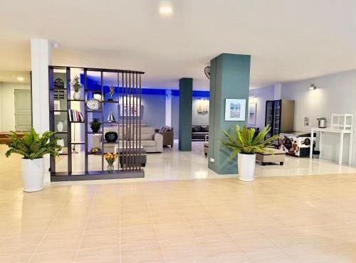 THE BEACH INN Cha-Am in Hua Hin
