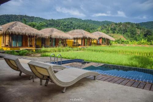 Natu Hut Farmstay & Cafe' in Ban San Pa Sak (1)