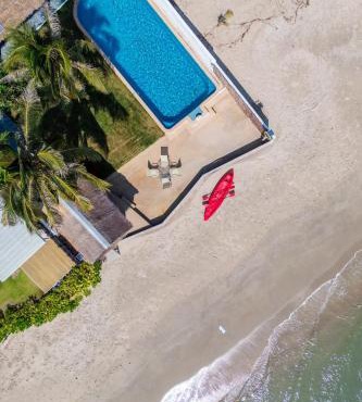 MaNao Beach house near Bangkok in Haad Chao Samran