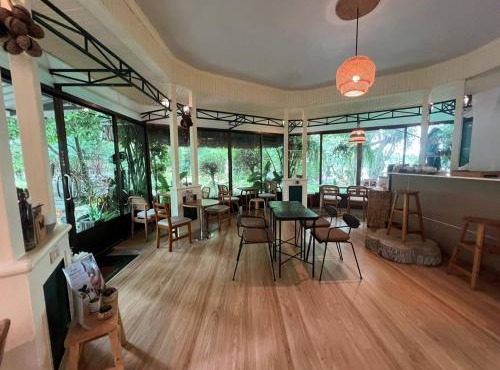 Rainbow Arokaya Welness Resort in Ban Hua Sai